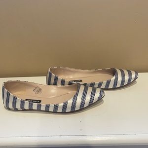 Nine West “Speak Up” Flats